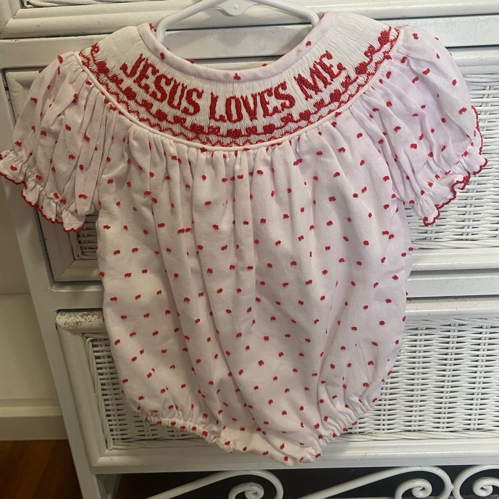 Jesus Loves Me bubble